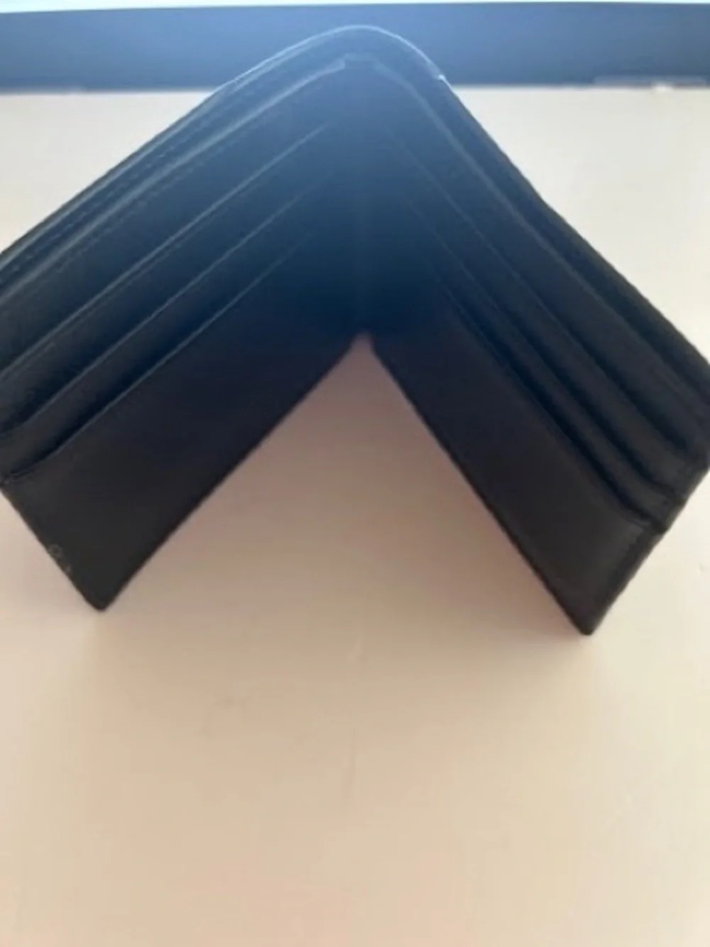 Michael Kors Men's Saffiano Leather Bifold Wallet - Black EXCELLENT CONDITION